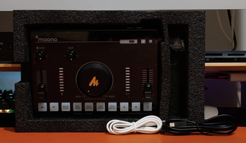 Maonocaster C2 NEO Streaming Mixer Review 32423