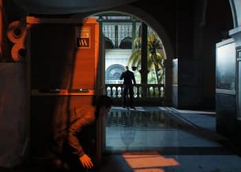 007 First Light